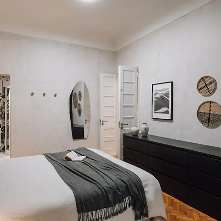 Abala - 2 Bedrooms, Terrace In Marques De Pombal Daire Lisboa